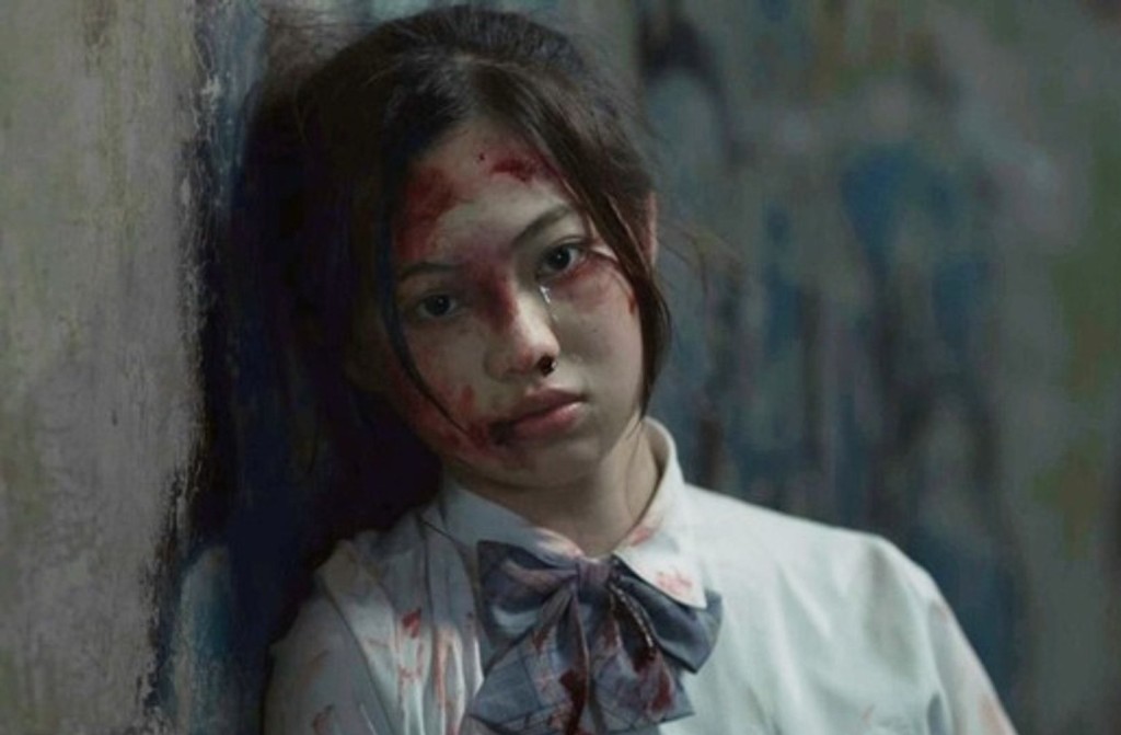 在《愛上我的衰神》中演一個被虐殺的少女最令觀眾深刻。