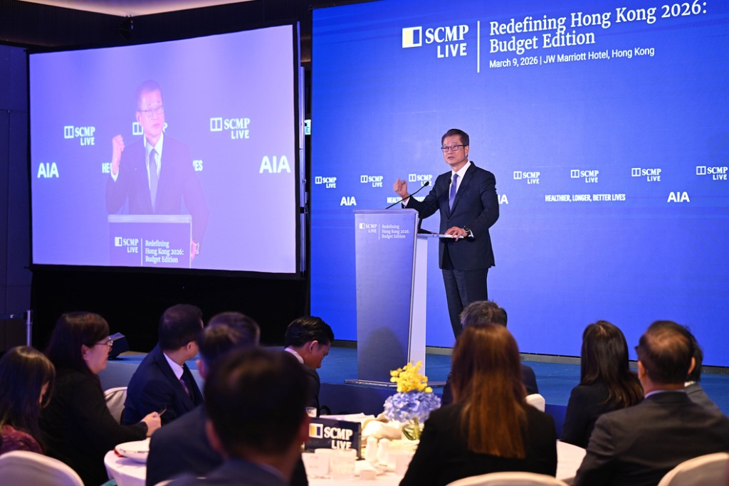 陳茂波指上周在一場面向商界的午餐會上,介紹了新一份《財政預算案》的內容和「十五五」規劃對香港的重大機遇。陳茂波網誌圖片 陳茂波指上周在一場面向商界的午餐會上,介紹了新一份《財政預算案》的內容和「十五五」規劃對香港的重大機遇。陳茂波網誌圖片