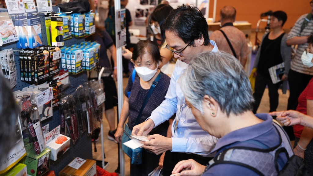升級版「樂齡館」展示無障礙家居及智能照護方案