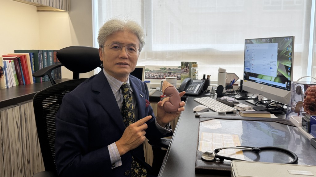 何繼良醫生指，腎移植患者生蛇風險高8倍