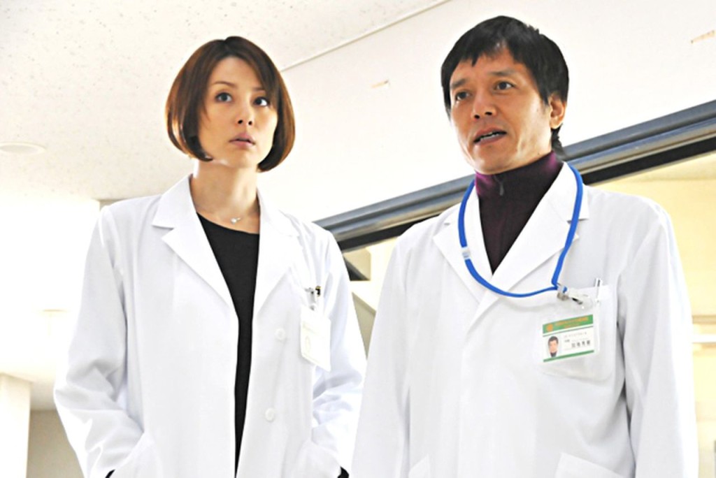 米倉涼子今次唔係演醫生嘞，而係演新聞記者。