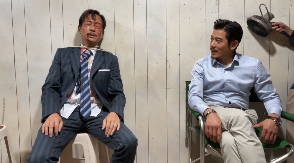 陳國邦左眼重傷,雖然並非真打,其特效傷妝非常逼真。 陳國邦左眼重傷,雖然並非真打,其特效傷妝非常逼真。