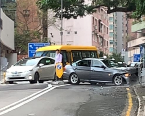 香港突發事故報料區FB/網民Calvin Lam圖。