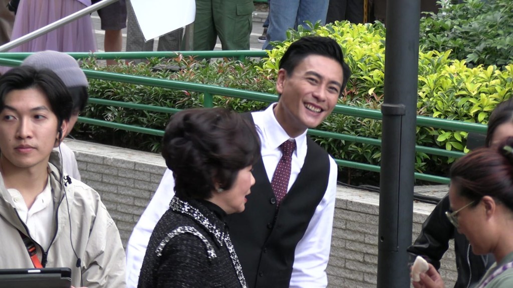 黃宗澤狀甚輕鬆。 黃宗澤狀甚輕鬆。