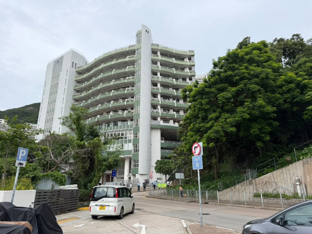 現場為香港華人基督教聯會薄扶林墳場第11號骨庫。曾志恒攝 現場為香港華人基督教聯會薄扶林墳場第11號骨庫。曾志恒攝
