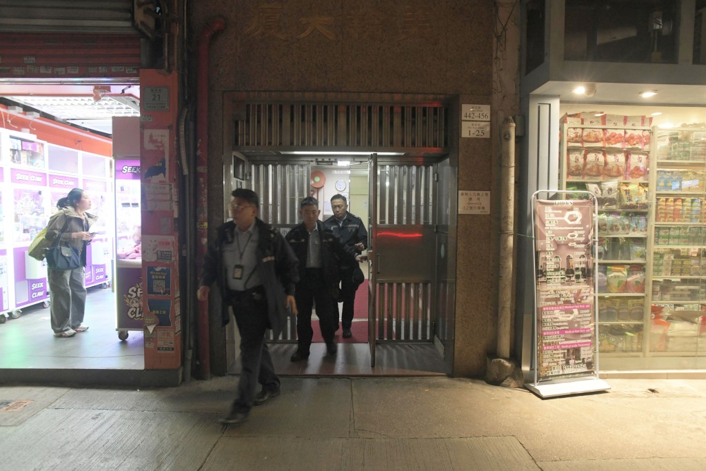 警員在場調查。