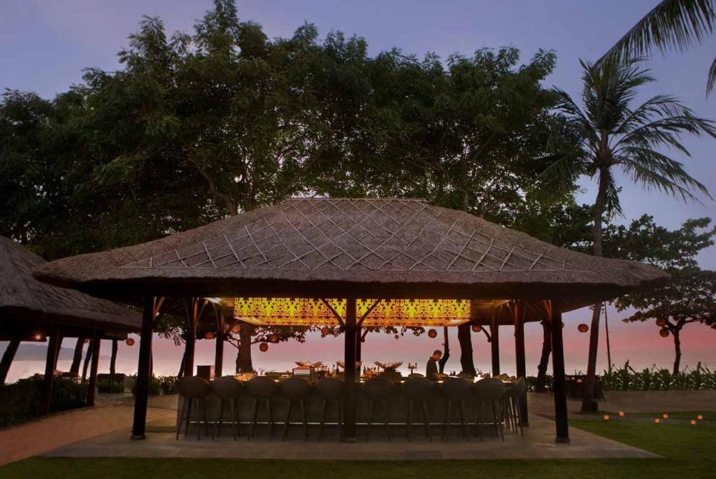 印尼峇厘岛金巴兰洲际酒店设备豪华，环境优美。