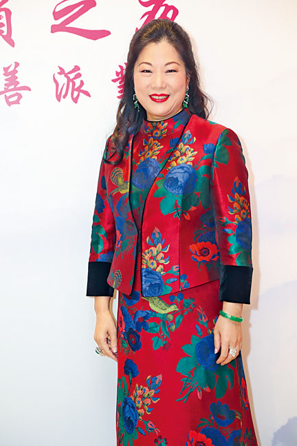 董吳玲玲認為無論任何環境下，慈善都值得開拓。