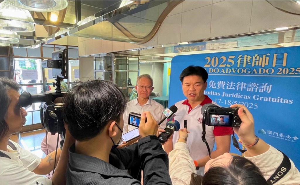 湯文龍受訪時表示,期望未來港澳及內地三地律師能進一步加深對彼此法律制度的認識。香港律師會fb 湯文龍受訪時表示,期望未來港澳及內地三地律師能進一步加深對彼此法律制度的認識。香港律師會fb