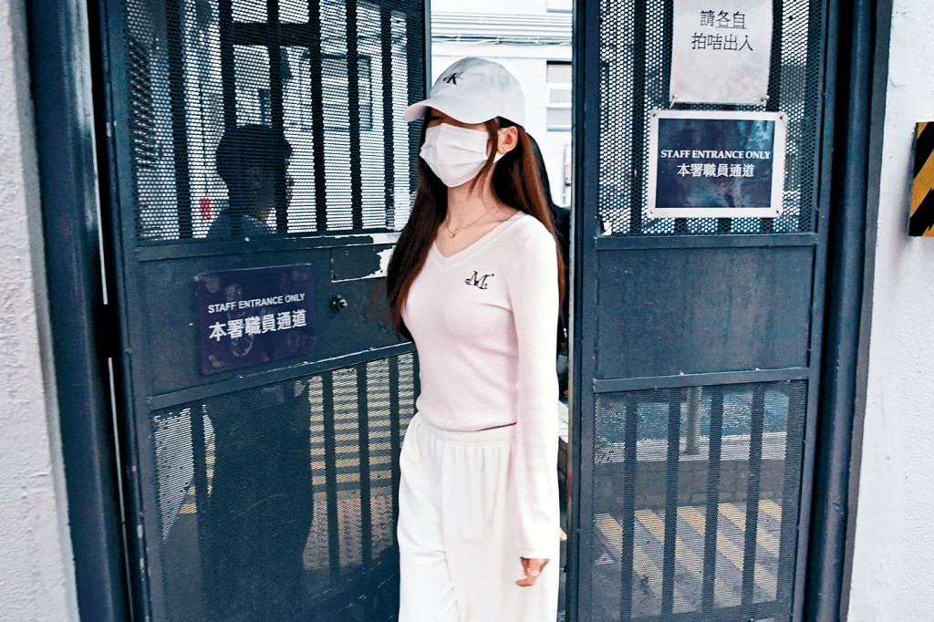 KOL女實習醫生「Angel」獲准保釋離開警署。