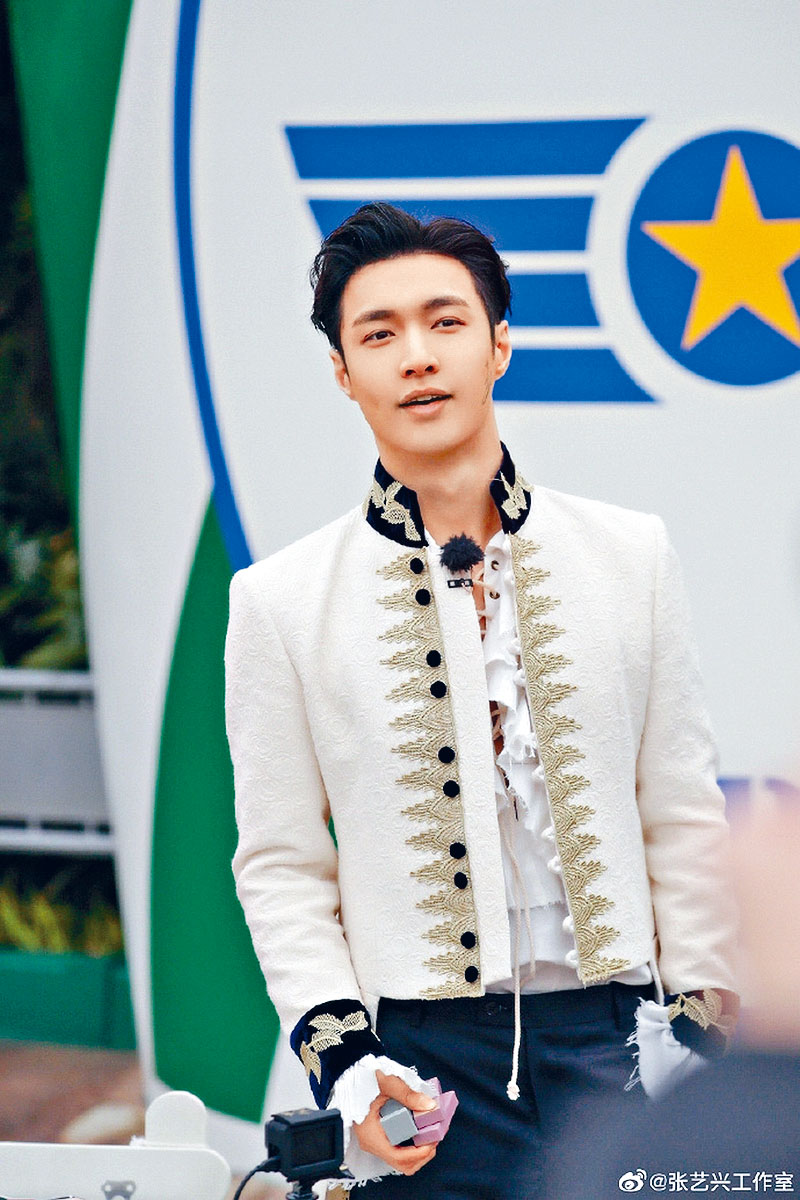 张艺兴未有解释离开《极限挑战》的原因。