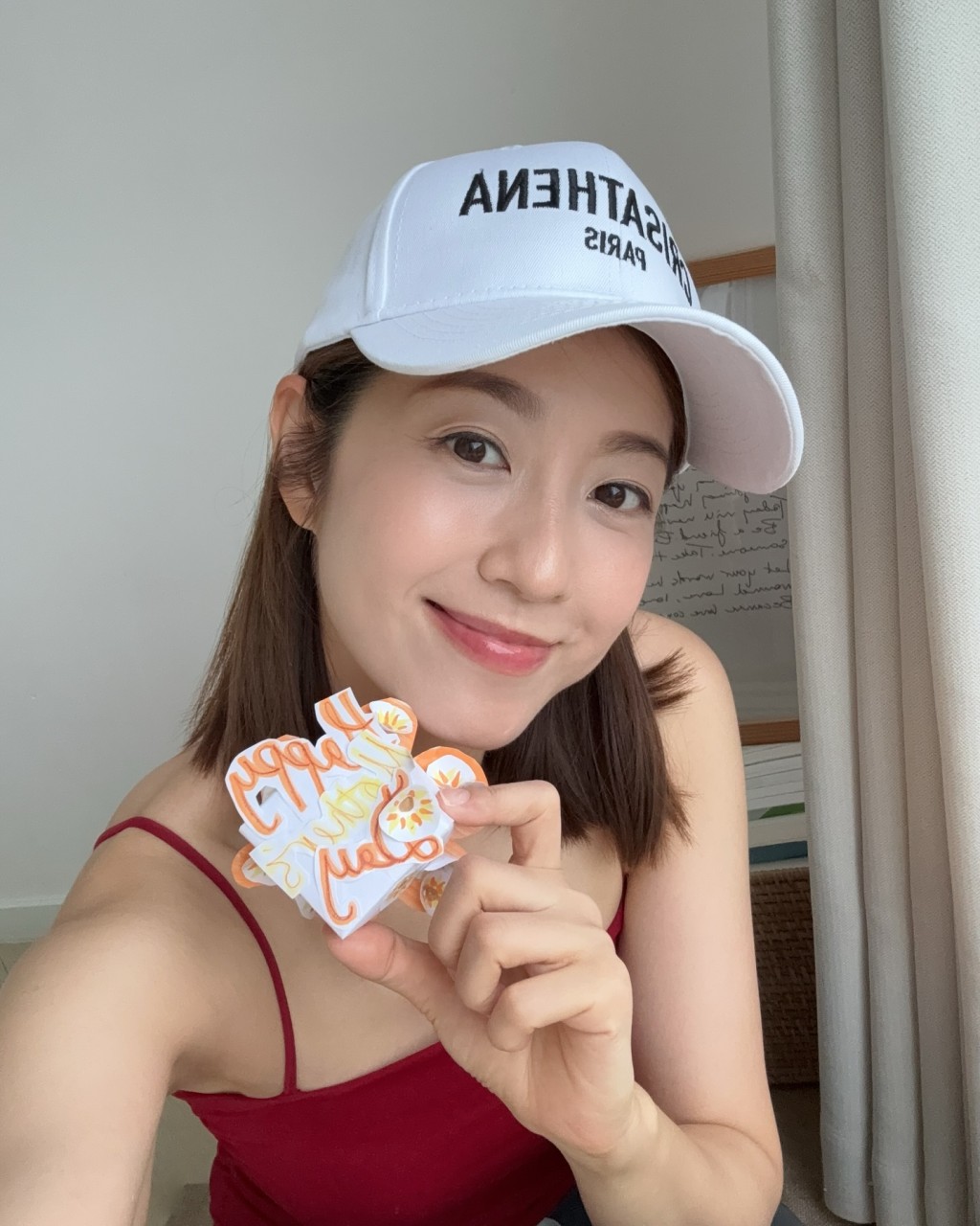 陳自瑤晒女兒自製的母親節禮物。 陳自瑤晒女兒自製的母親節禮物。
