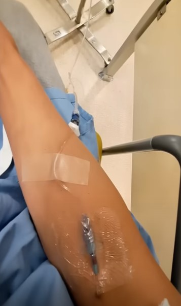 鄧健泓檢查心臟的過程需要插喉。