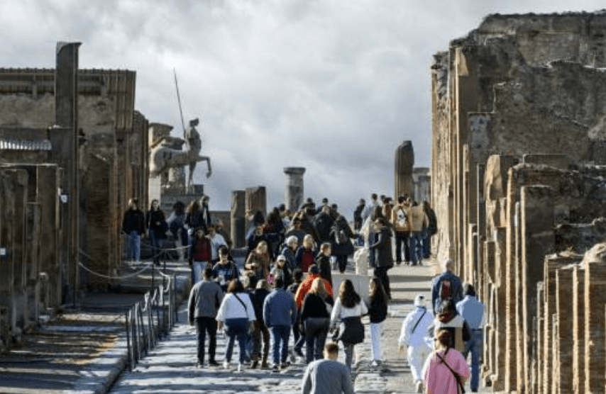 龐貝古城遺址是旅遊熱點。法新社