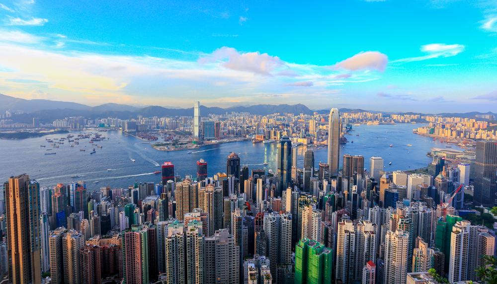 香港有一個很特別的角色，就如一個對接器，對接海外及內地市場，而這個地位是不能被取代的。