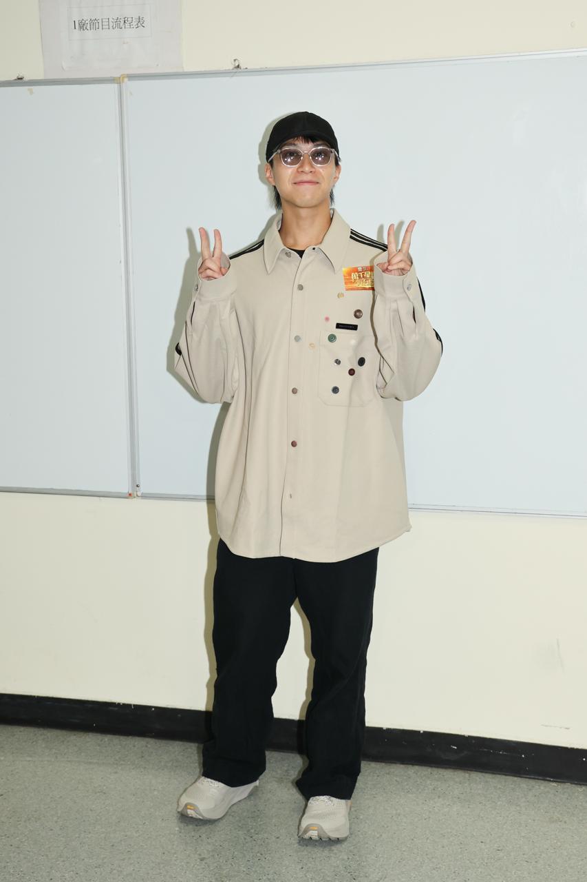 吳業坤曾被誤會是演員。 吳業坤曾被誤會是演員。