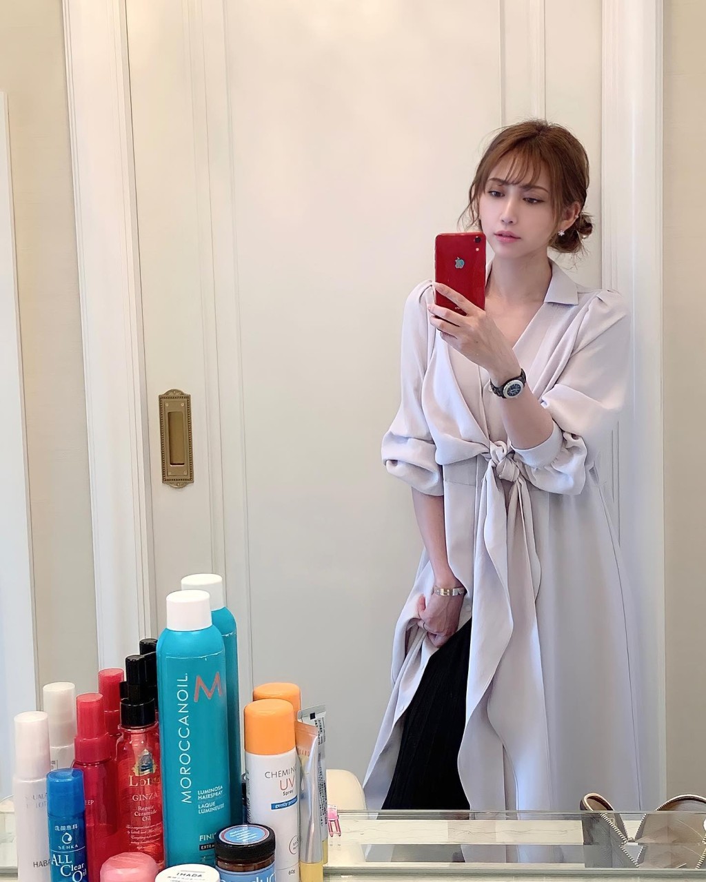 加賀美早紀因急病入院，連個人物品也來不及準備。