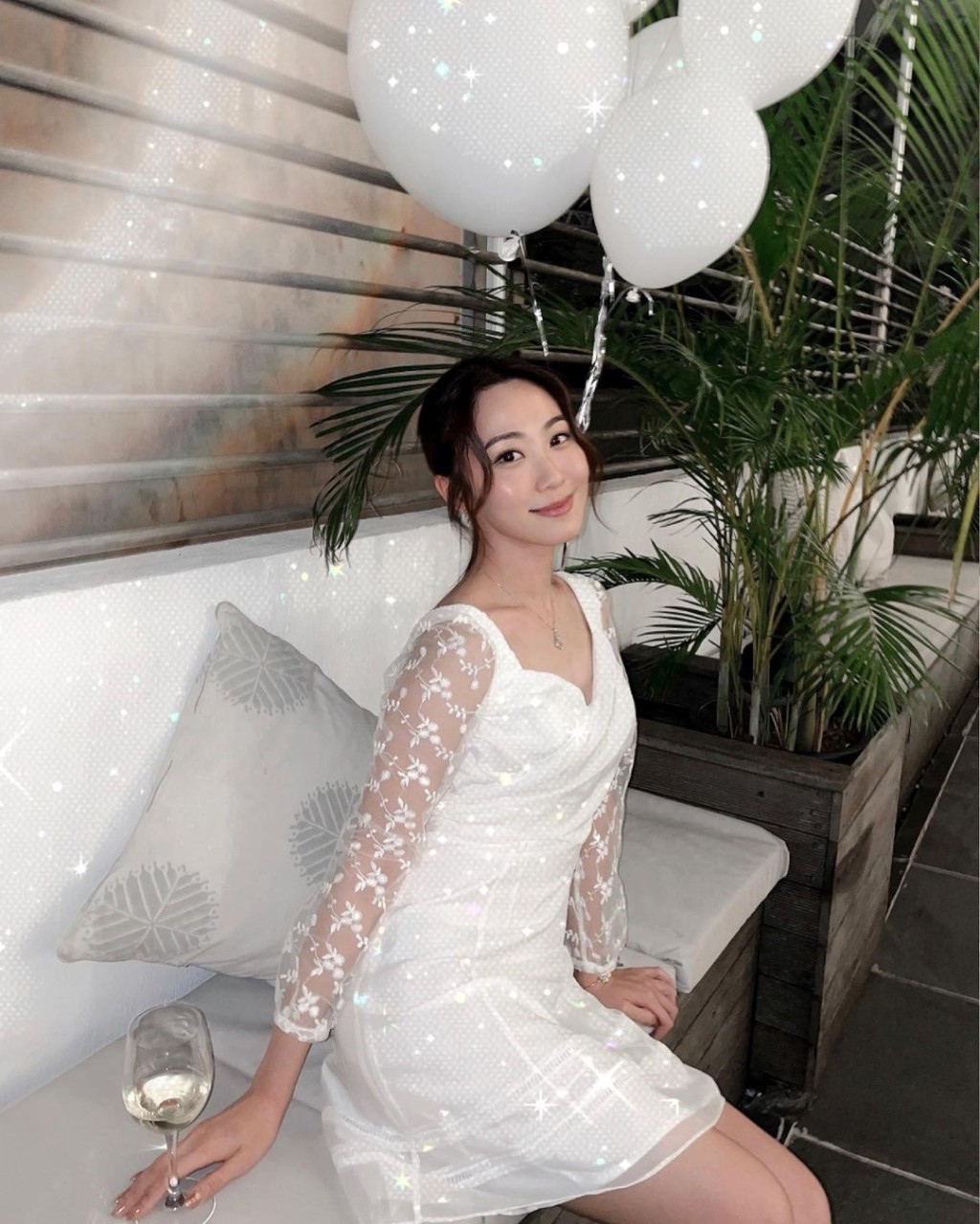 程皓是《2016年度香港小姐竞选》20强佳丽。