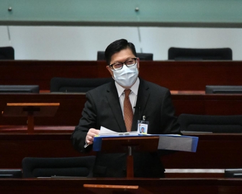 鄧炳強說，爭取在本屆政府任期內開啟23條立法諮詢程序。