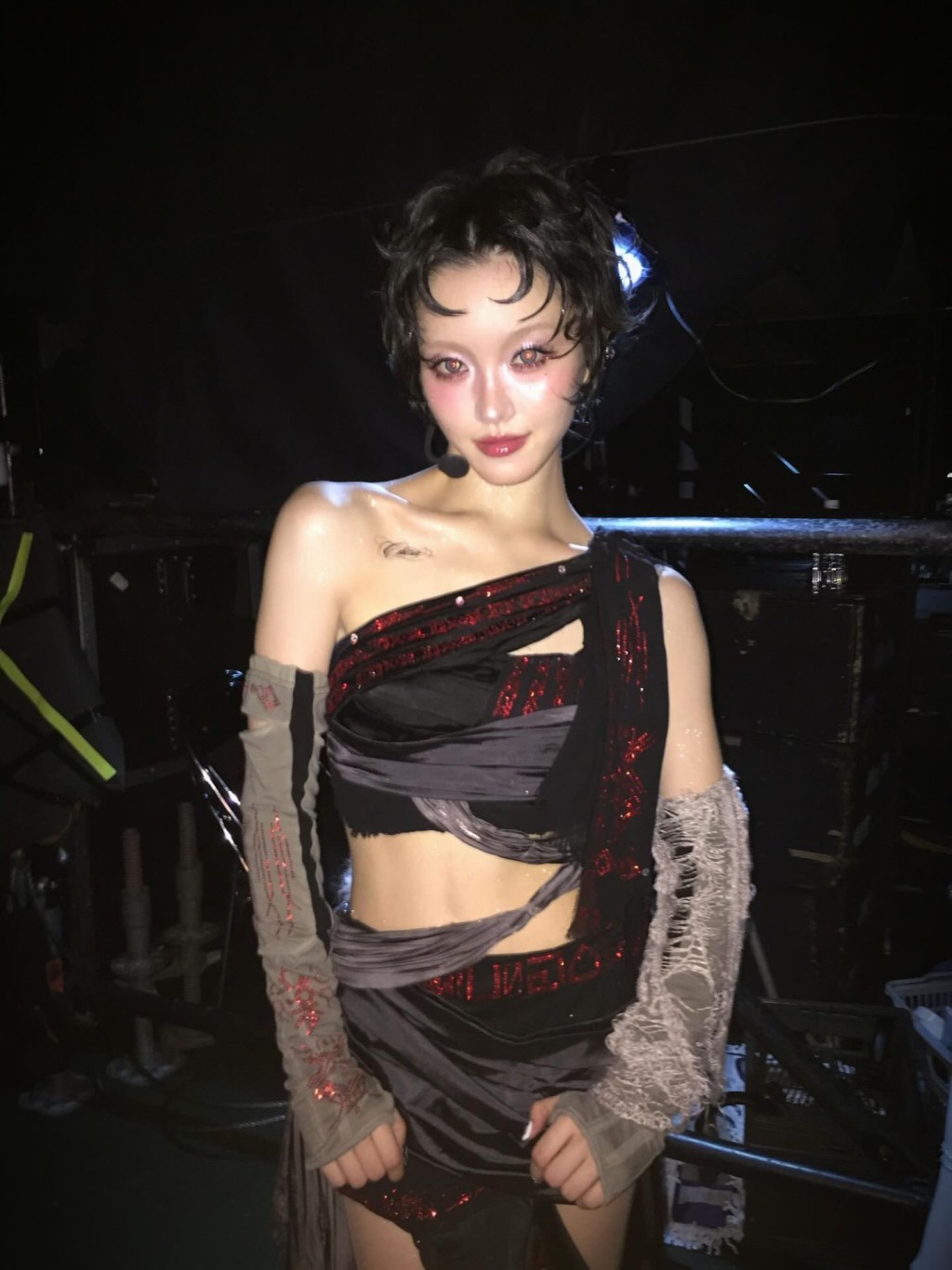 XG官宣将于7月31日在香港举行演唱会。微博@XGALX_XG