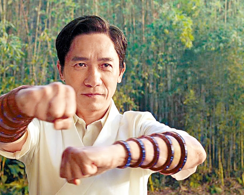 ■下月上映的《尚氣》,只會在戲院獨家播映。