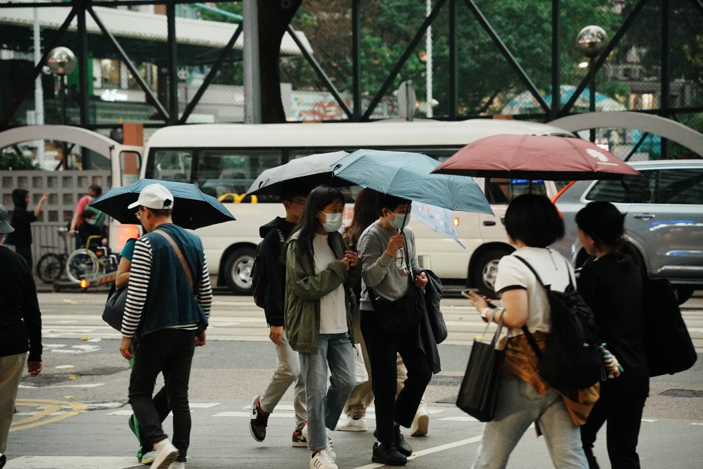 冬去春来,近日天气有所回暖,不过要小心“倒春寒”。 冬去春来,近日天气有所回暖,不过要小心“倒春寒”。