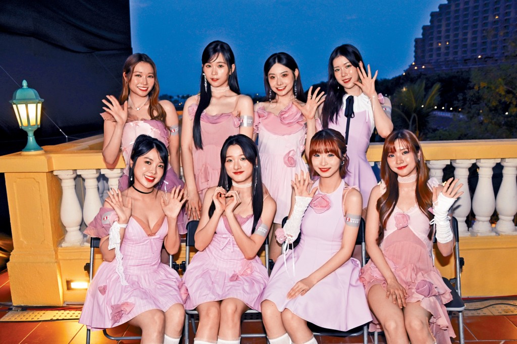 女團Lolly Talk前日粉色仙女造型亮相活動。