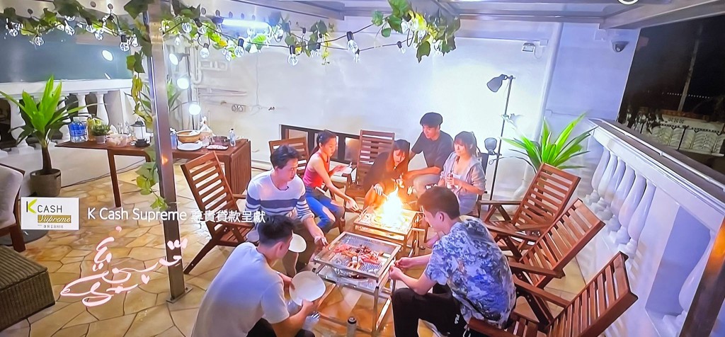 仲有BBQ。
