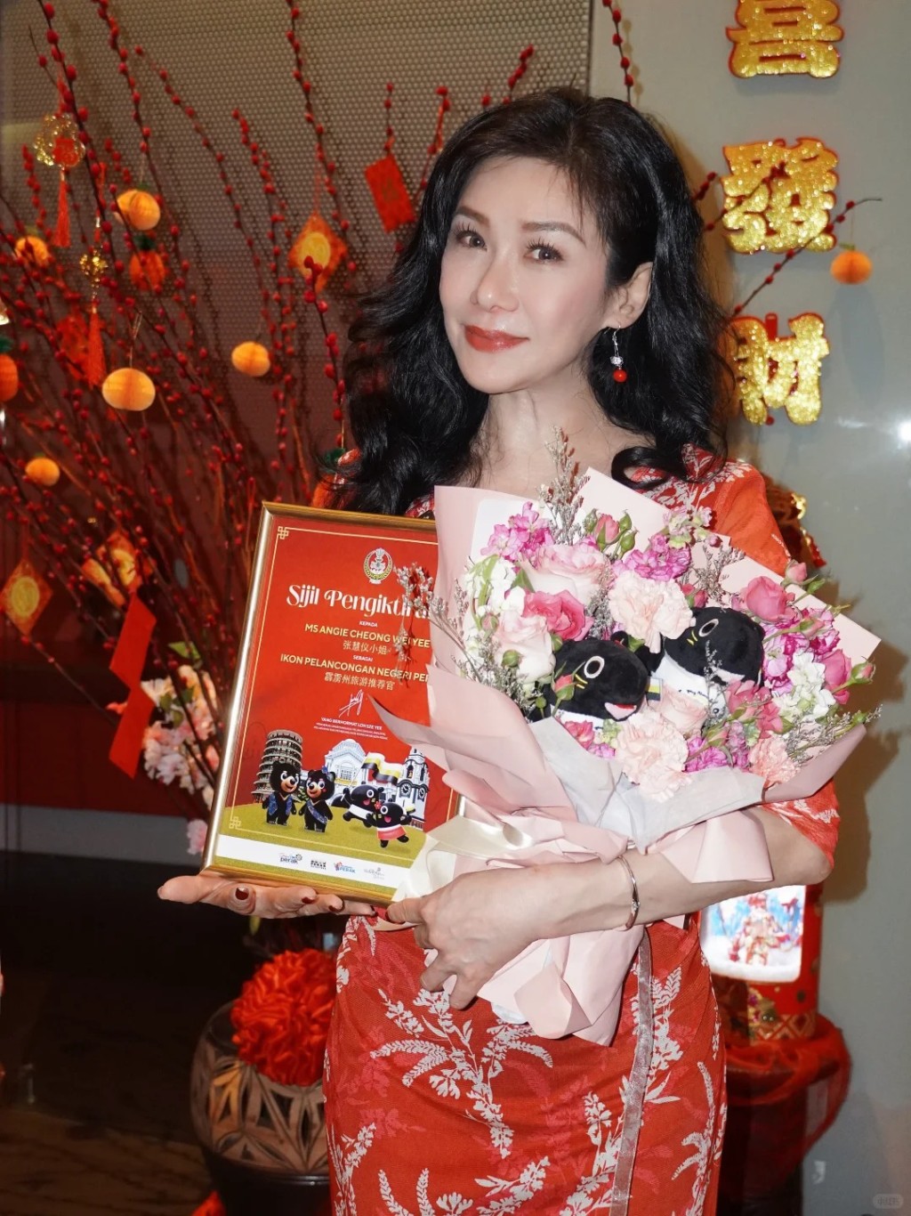 張慧儀外表完全不似55歲。 張慧儀外表完全不似55歲。
