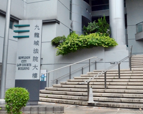 被告今日在九龍城裁判法院應訊。 資料圖片