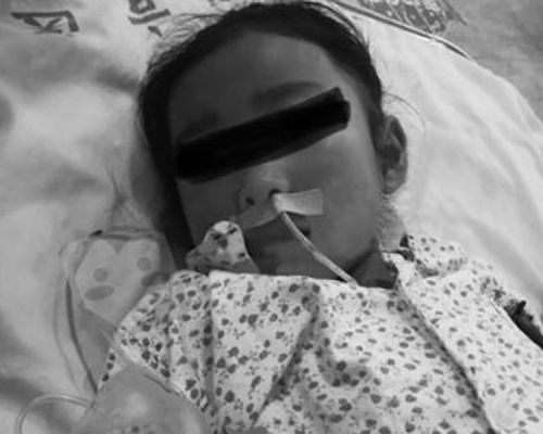 女童被鄰居用刀捅至重傷，兇徒犯案動機不明。（網圖）