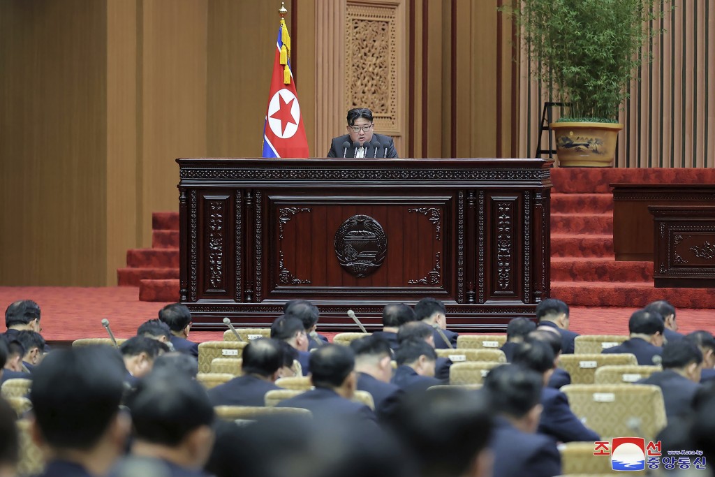 北韩第14届最高人民会议第10次会议决定，废除多个负责两韩事务的机构。美联社