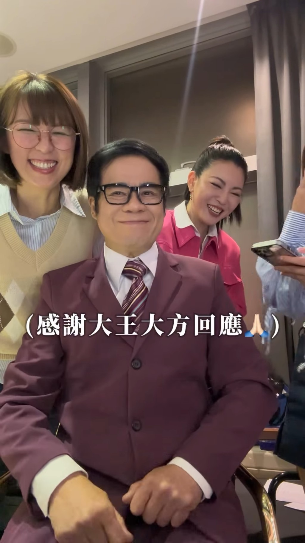雖然知道是用AI創作,但畫面逼真,令到不少網民熱討。 雖然知道是用AI創作,但畫面逼真,令到不少網民熱討。