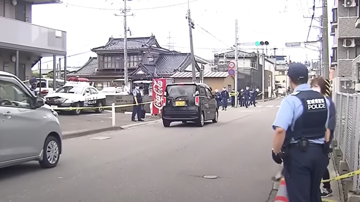 仙台市一名男子早上隨機刺傷兩名初中女生被捕。網上影片截圖