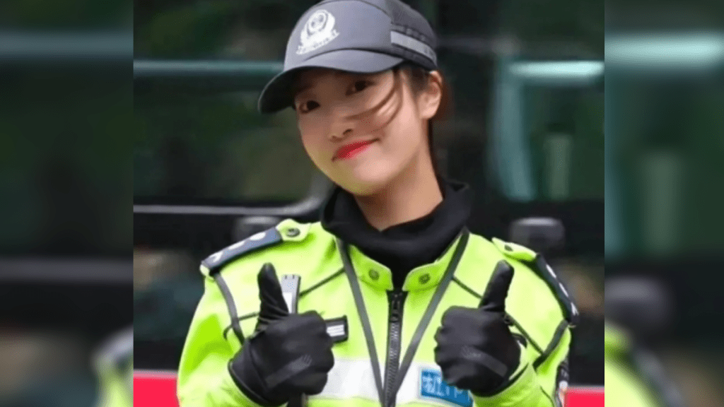 李語蔚去年在網上走紅。微博