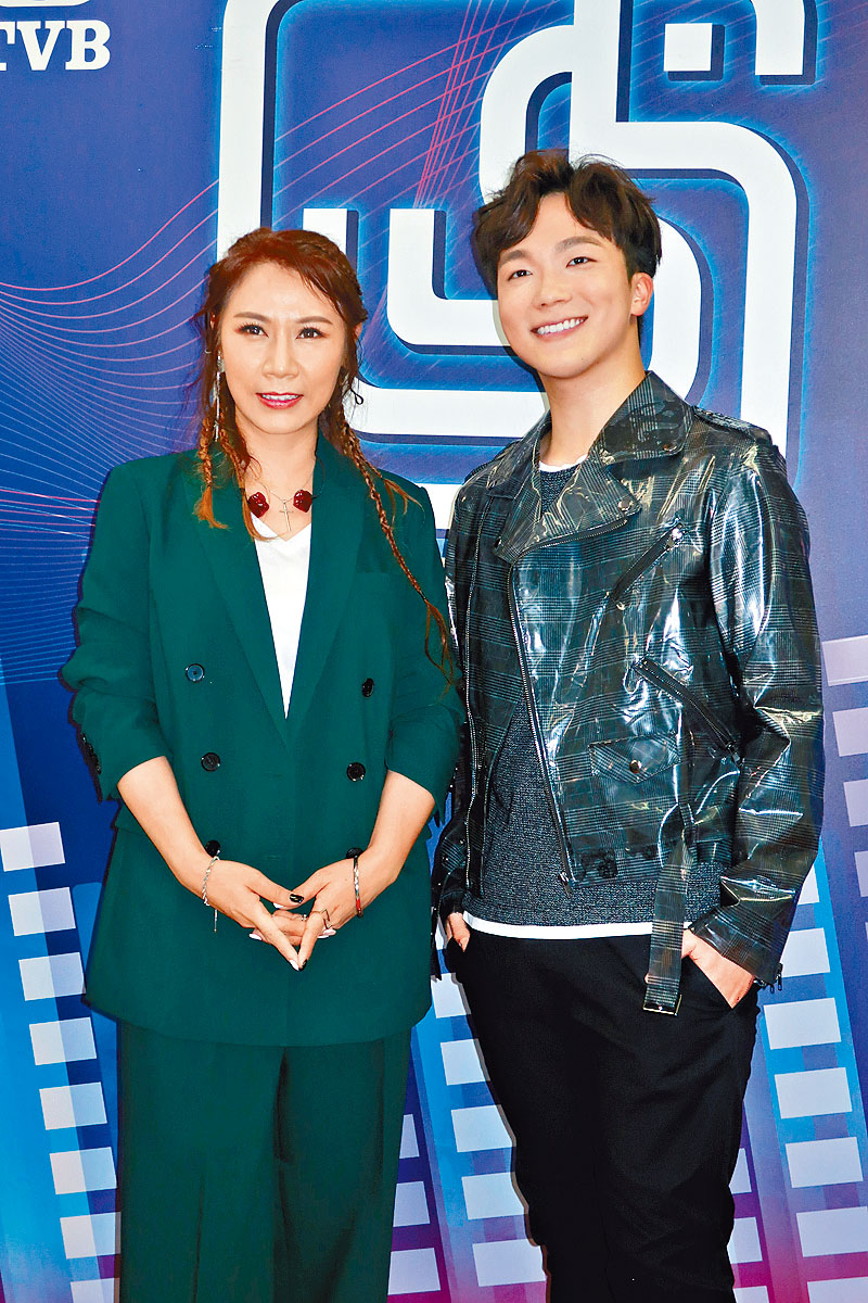 彭家麗大讚何晉樂好叻。