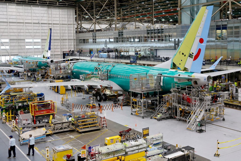 國際機械師和航空工人協會的波音員工決定罷工。路透社