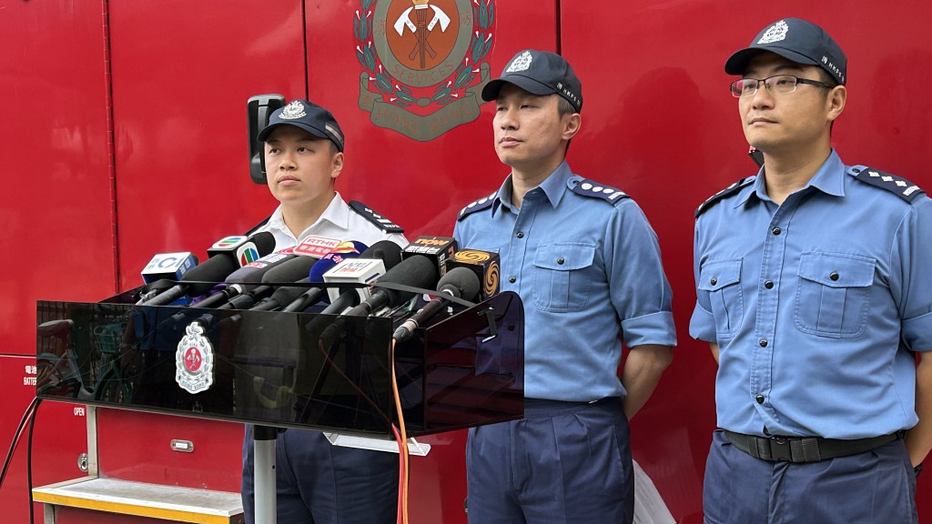 消防處交代火警情況。蔡楚輝攝