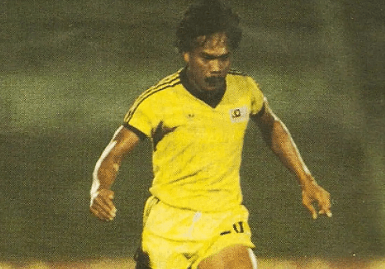 Mokhtar Dahari 达哈里　国家:马来西亚　入球:89 上阵场数: 142 ;网上图片