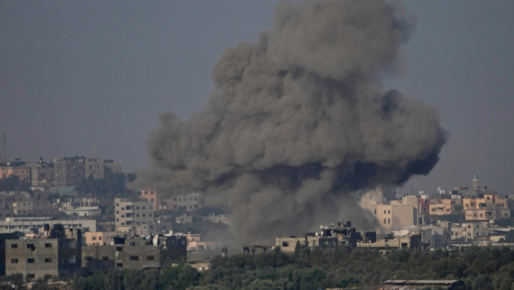 以軍空襲加沙的情況。 美聯社