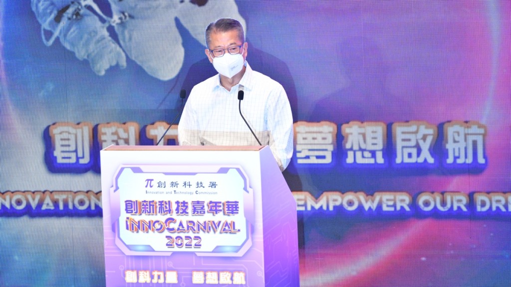 陳茂波指,創科嘉年華設航天專區,讓市民可認識香港於國家的航天事業作出貢獻。盧江球攝