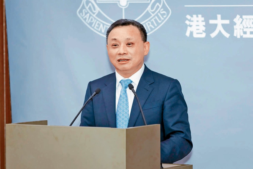 特首政策組研究策略專家組成員 香港大學經管學院教授毛振華