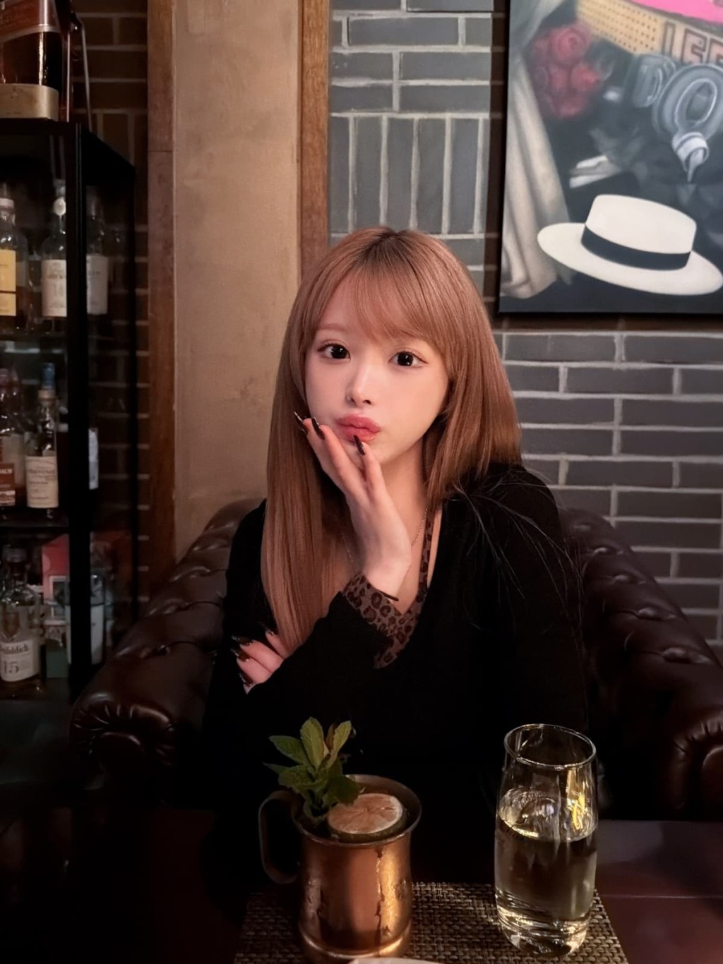 日本美女站姐南韩TikTok直播轻生，疑不堪网暴而走上绝路。minann22@IG