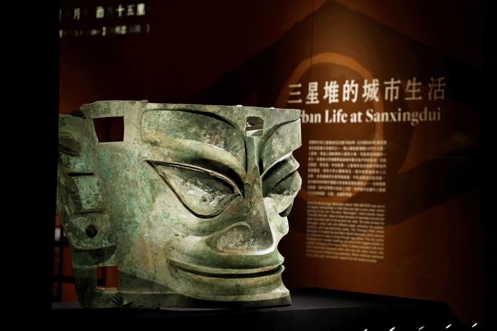 香港故宫文化博物馆特别展览「凝视三星堆──四川考古新发现」将于明年1月8日结束。资料图片