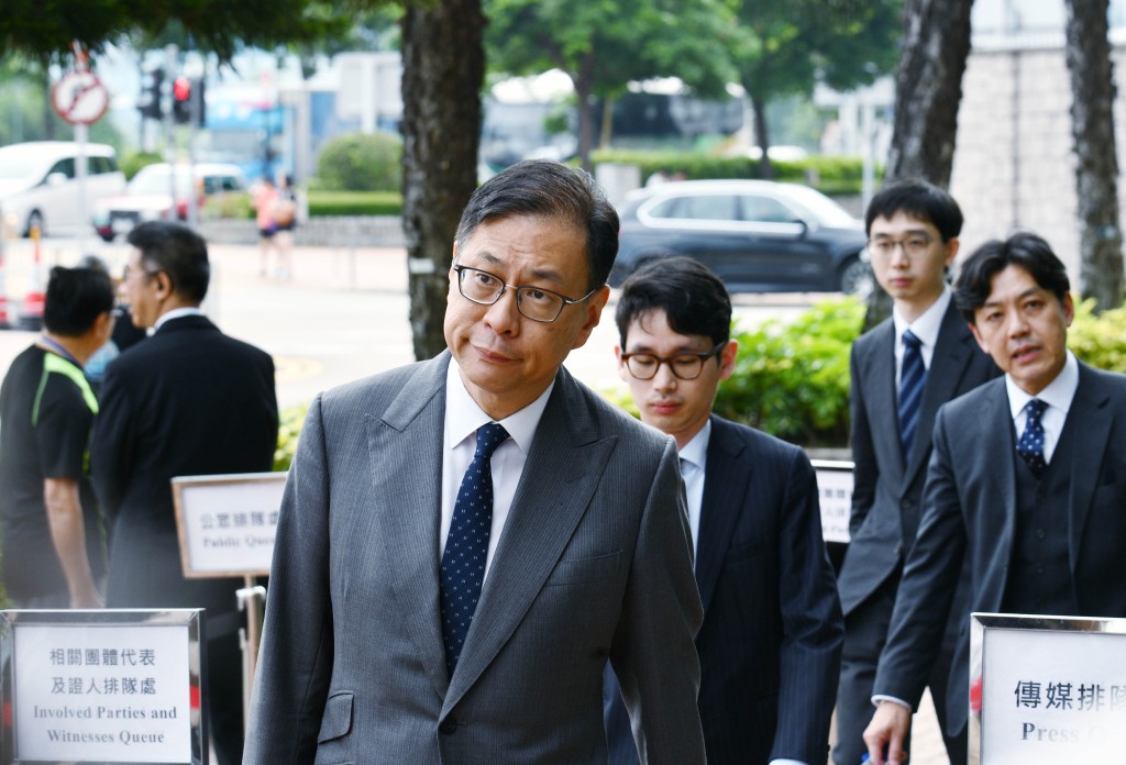 代表委員會的資深大律師杜淦堃。
