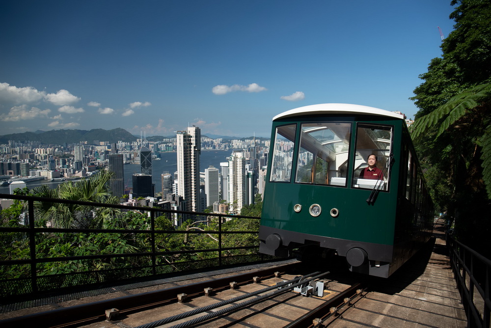 125. 山頂纜車