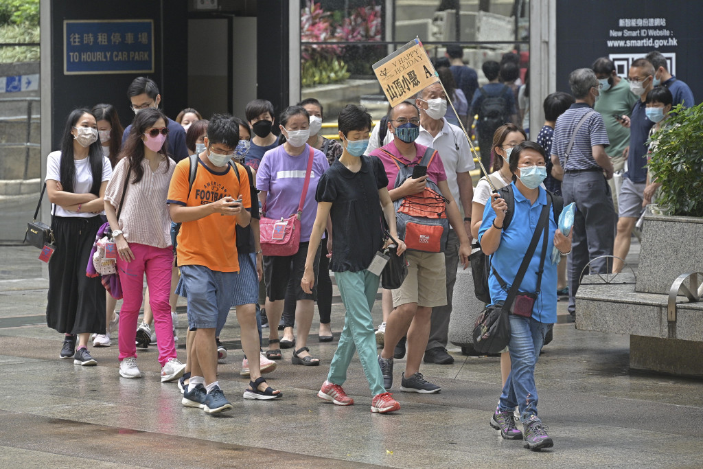 「賞你遊香港」的名額增至6萬個。資料圖片