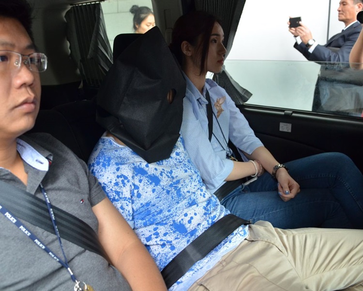 警方拘捕11名男女涉嫌利用假資料申請信用卡。
