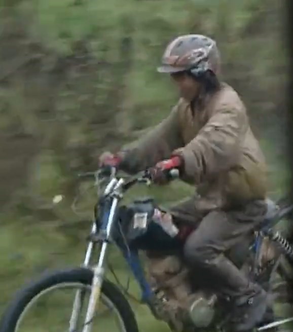 张雪热血奋斗故事再次成热搜。央视截图