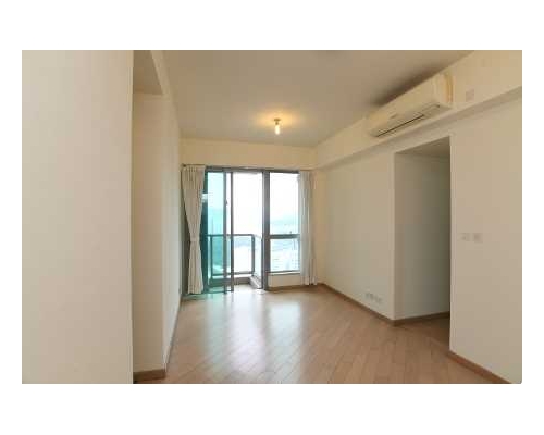 这个珑门1期1座高层B室，实用面积858方呎。